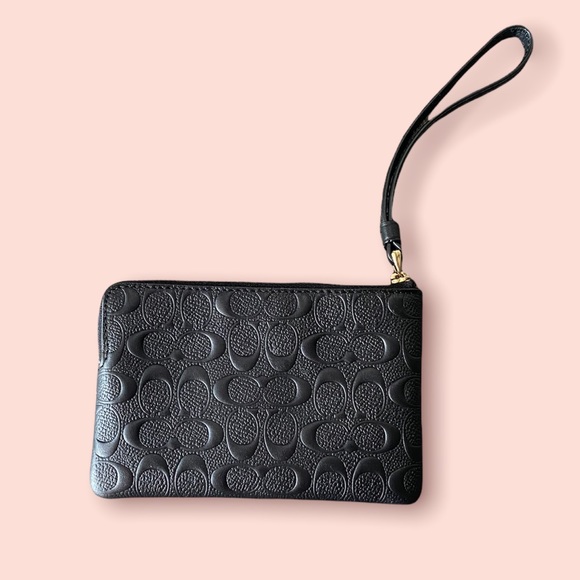 Coach Corner Zip Wristlet In Signature Leather - Picture 2 of 3